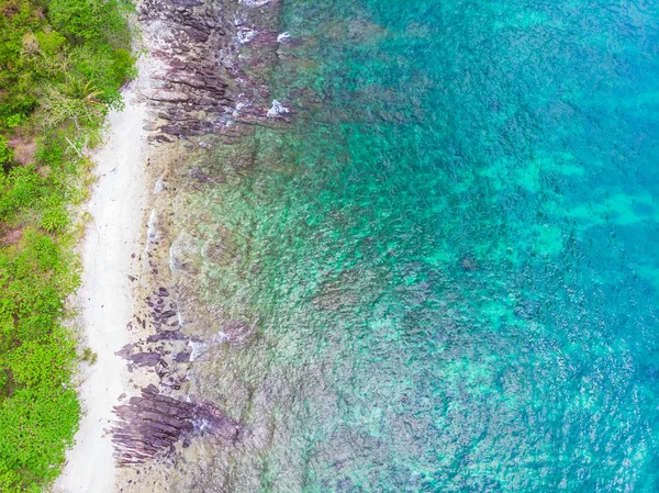Αεροφωτογραφία Από Την Πανέμορφη Παραλία Και Θάλασσα Καρύδα Φοίνικα Στο — Φωτογραφία Αρχείου