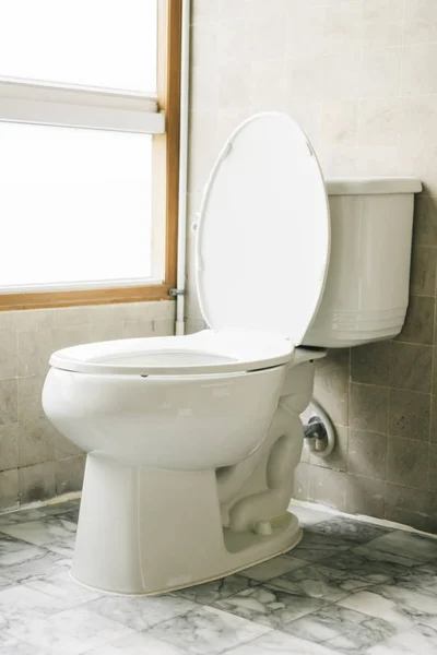Toilet seat decoration in bathroom — Stock Photo, Image