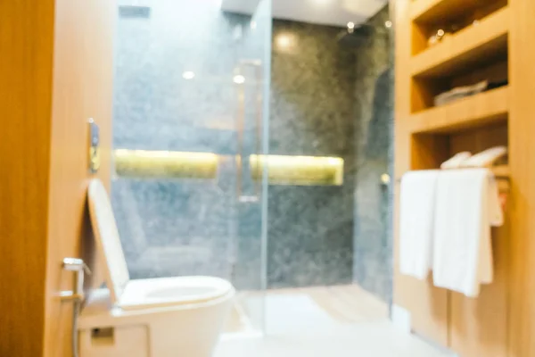 Flou abstrait salle de bain déconcentrée et intérieur des toilettes — Photo