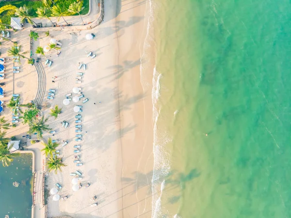 Vista aérea de la playa y el mar — Foto de Stock