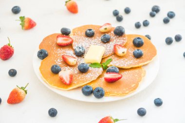 Sağlıklı kahvaltı seti