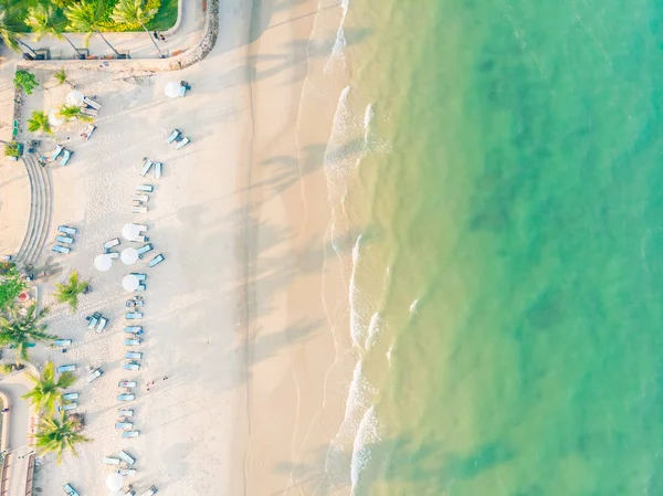 Vista aérea da praia e do mar — Fotografia de Stock