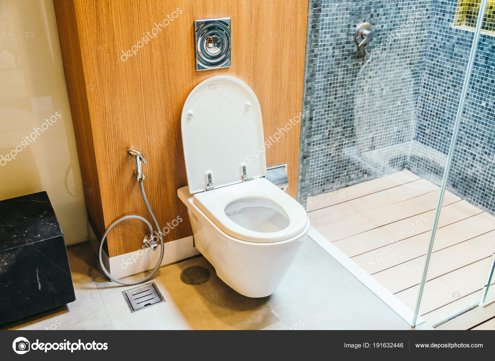 White toilet bowl seat Stock Photo by ©mrsiraphol 191632446