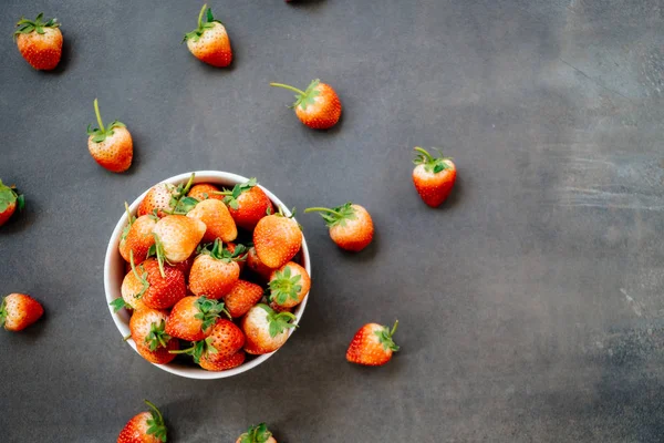 Erdbeerfrucht — Stockfoto