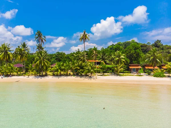 Beautiful Aerial view of beach and sea with coconut palm tree — Stock Photo, Image