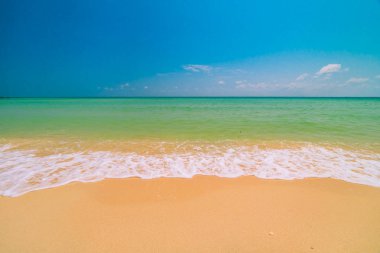 Güzel cennet tropikal plaj ve deniz