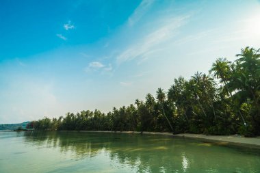 Güzel cennet ada plaj ve deniz
