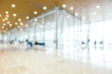Soyut bulanıklık ve Havaalanı yolcu trans için terminal defocused
