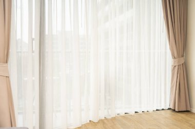Güzel pencere ve perde dekorasyonu iç dekorasyonu