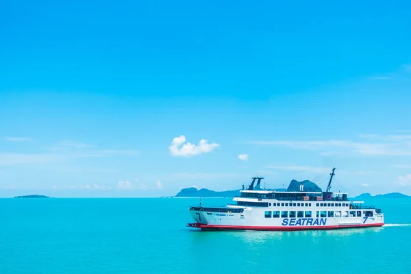 Koh Samui island , Thailand - May 14 2018 : Seatran Ferry convey — Stock Photo, Image