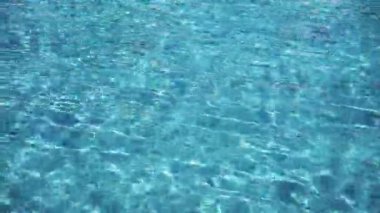 su yüzme havuzu full frame görüntüleri