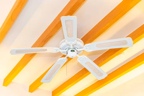 361 Ceiling Fans Stock Photos Free Royalty Free Ceiling Fans Images Depositphotos