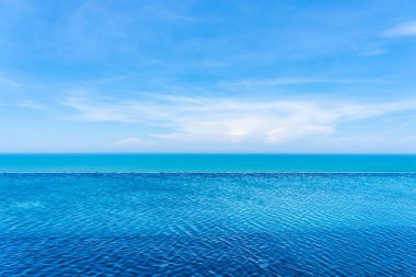 Hotel r sonsuzluk yüzme havuzu güzel açık manzara