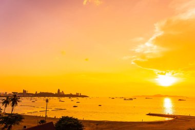 Tayland 'ın Pattaya şehrinin etrafındaki güzel deniz manzarası