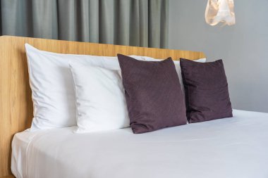 Beyaz yastık Yatak Dekorasyon iç