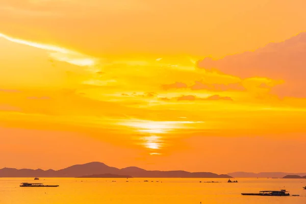 Bellissimo paesaggio dell'oceano marino intorno alla città di Pattaya in Thailandia — Foto Stock