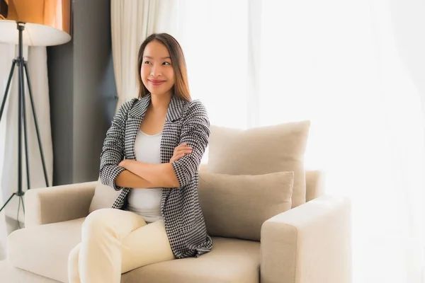 Portrait beautiful young asian women happy smile relax sitting o — Stock Photo, Image