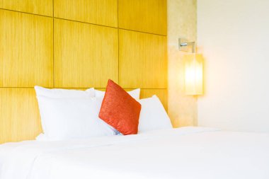 Beyaz rahat yastık Yatak Dekorasyon