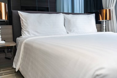 Beyaz yastık Yatak Dekorasyon iç