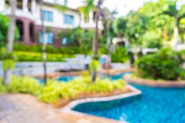 Soyut bulanıklık ve sıcak güzel açık yüzme havuzu bulanıklaştırma