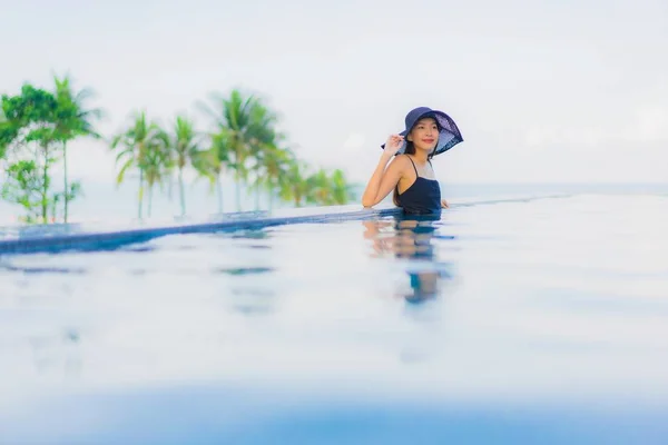 Portrait beautiful young asian women happy smile relax outdoor s — Stock Photo, Image