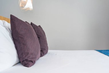 Beyaz yastık Yatak Dekorasyon iç