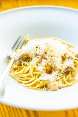 spagetti carbonara