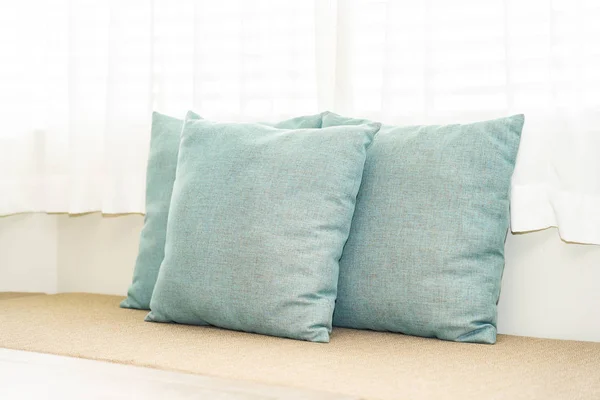 Pillow on sofa decoration in living room — Stock Photo, Image