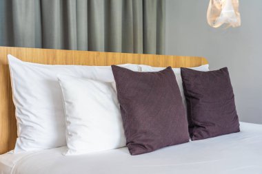 Beyaz yastık Yatak Dekorasyon iç