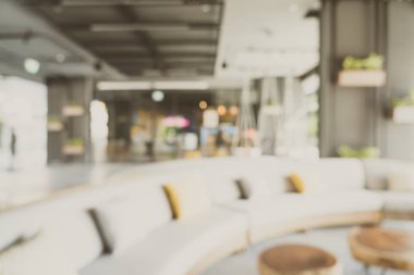 Otel 'deki soyut bulanık kahve dükkanı ve açık büfe restoranı