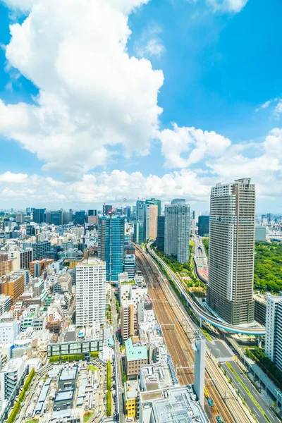 Hermoso edificio de arquitectura en tokyo skyline de la ciudad — Foto de Stock
