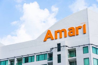 Pattaya Tayland - 25 Ekim 2019: Bui üzerinde Amari Otel tabelası