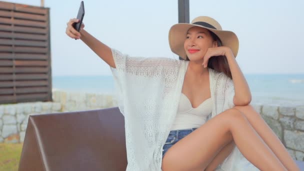 Bilder Vacker Asiatisk Kvinna Stranden Semestern — Stockvideo