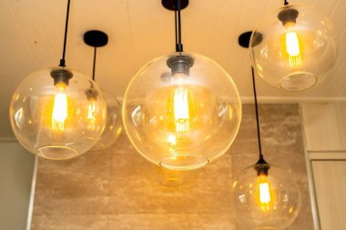 Güzel lüks tavan lambası iç dekorasyonu