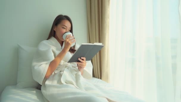 Footage Beautiful Asian Woman Drinking Coffee Home — Stock Video