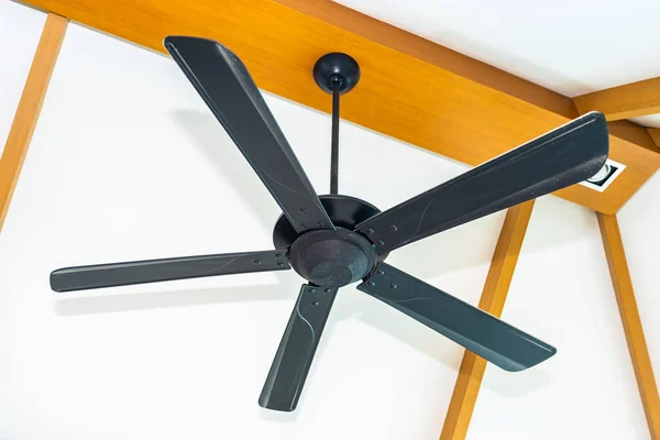 Deckenventilator Dekoration im Wohnzimmer — Stockfoto