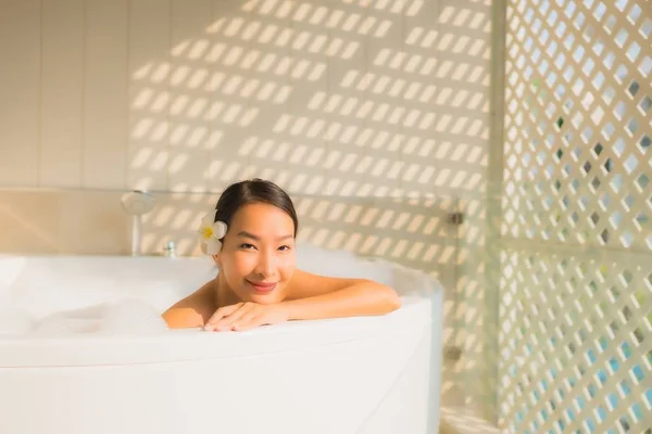 Portrait Young Asian Woman Relax Take Bath Bathtub Spa Concept — Stock Photo, Image