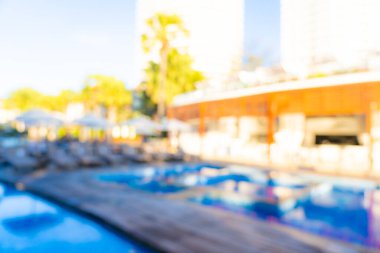 Seyahat ve tatil geçmişi için otel tatil beldesinde soyut bulanıklık ve açık yüzme havuzu