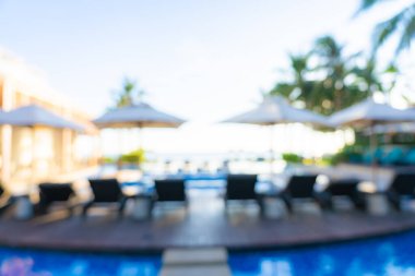 Seyahat ve tatil geçmişi için otel tatil beldesinde soyut bulanıklık ve açık yüzme havuzu