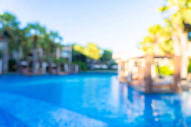 Seyahat ve tatil geçmişi için otel tatil beldesinde soyut bulanıklık ve açık yüzme havuzu