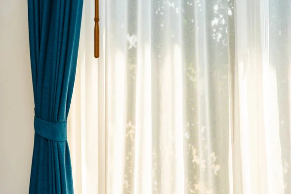 室内装饰窗帘 — 图库照片