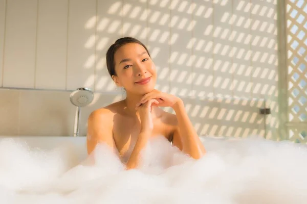 Portrait Young Asian Woman Relax Take Bath Bathtub Spa Concept — Stock Photo, Image