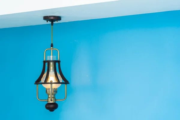 寝室の電気ライトランプの装飾インテリア — ストック写真