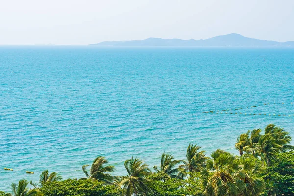 Beautiful Tropical Nature Beach Sea Ocean Bay Coconut Palm Tree — Stock Photo, Image