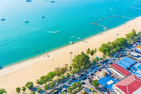 Bela Praia Tropical Mar Oceano Baía Torno Nuvem Branca Céu — Fotografia de Stock