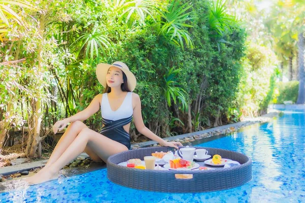 Portrait Beautiful Young Asian Woman Happy Smile Floating Breakfast Tray — Stock Photo, Image