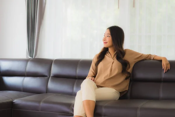 Portrait Beautiful Young Asian Woman Happy Smile Relax Sofa Living — Stock Photo, Image