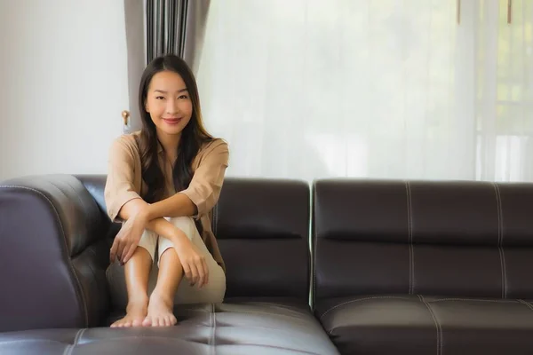 Portrait Beautiful Young Asian Woman Happy Smile Relax Sofa Living — Stock Photo, Image