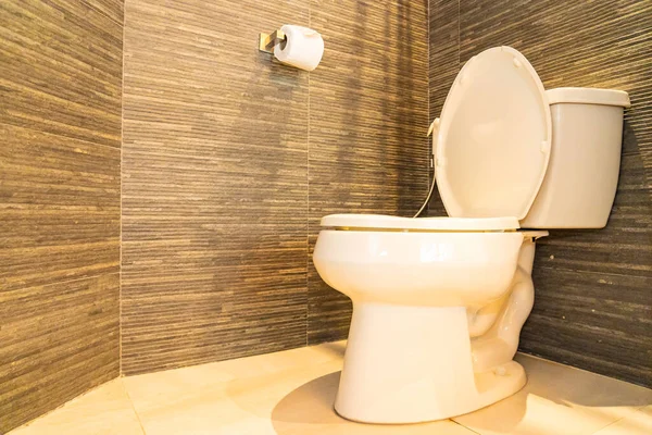 Luxe Schoon Wit Toilet Kom Zetel Decoratie Interieur Van Badkamer — Stockfoto