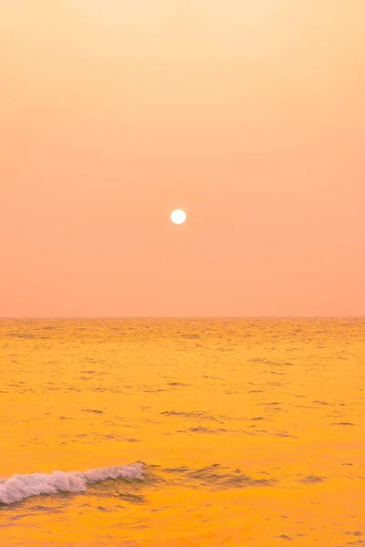 Hermosa Naturaleza Tropical Del Mar Playa Océano Atardecer Amanecer Para — Foto de Stock